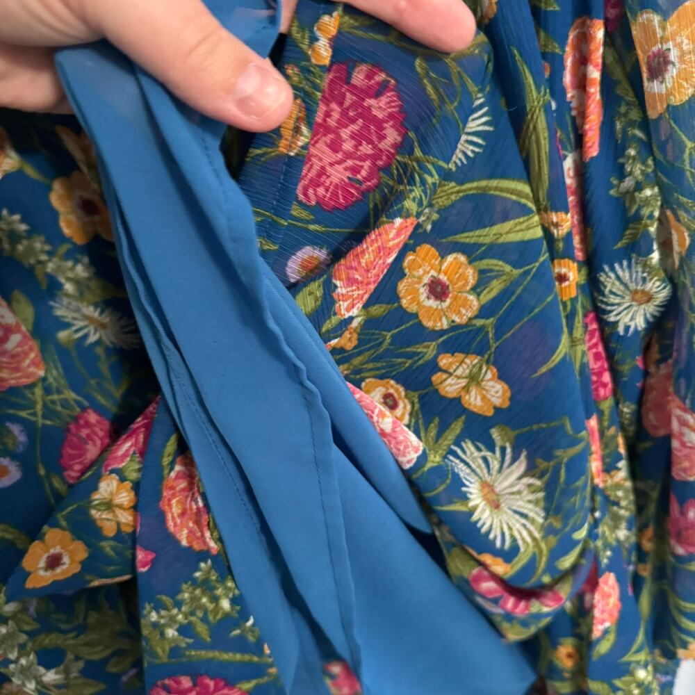 Terra & Sky Blue Floral Smocked Chiffon Top Women's Plus Size 3X / 24W - 26W - Picture 7 of 10